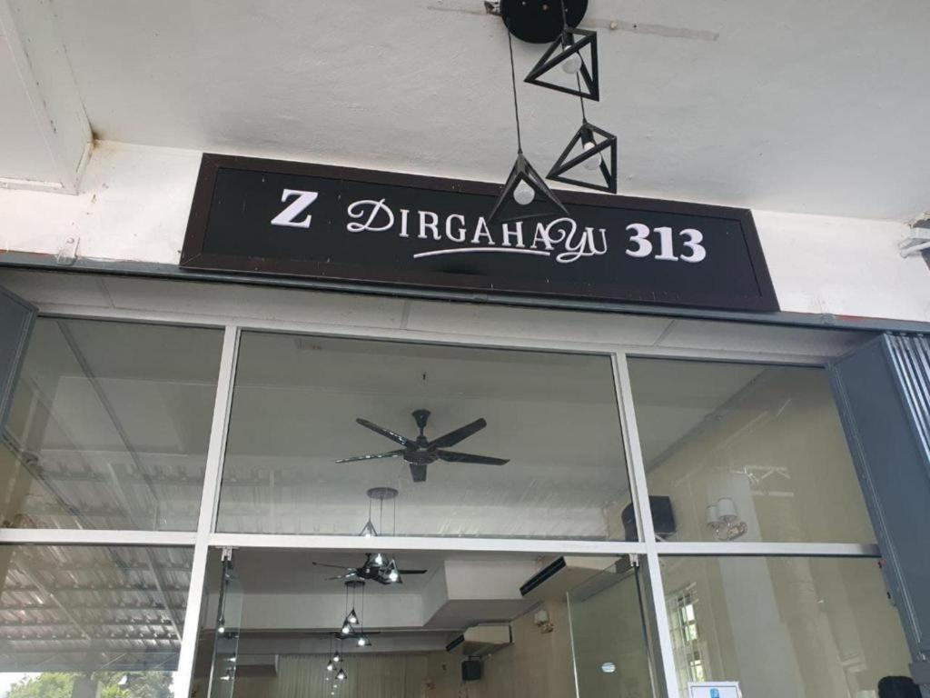 Oyo 90404 Hotel Z Dirgahayu 313 Pasir Mas Экстерьер фото