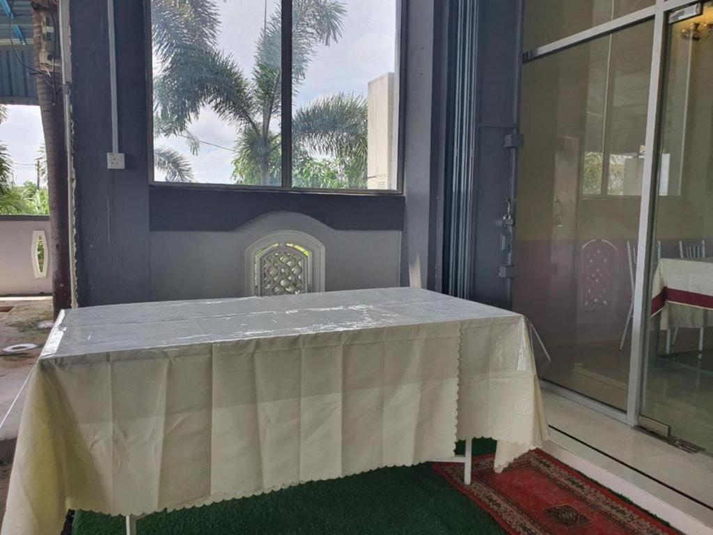 Oyo 90404 Hotel Z Dirgahayu 313 Pasir Mas Экстерьер фото